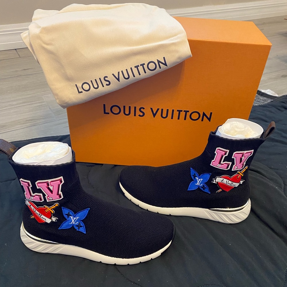 Authentic Louis Vuitton stretch fabric black heart sock sneakers size 36.5
